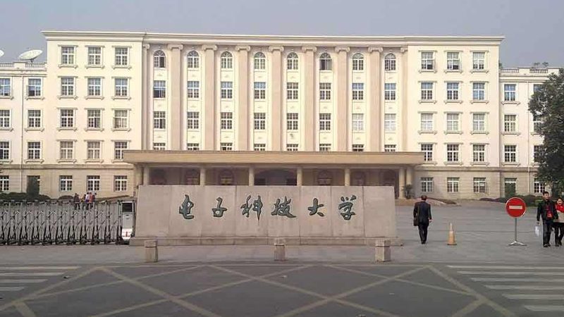 电子元件故障率计算公式：揭秘电子系统可靠性评估
